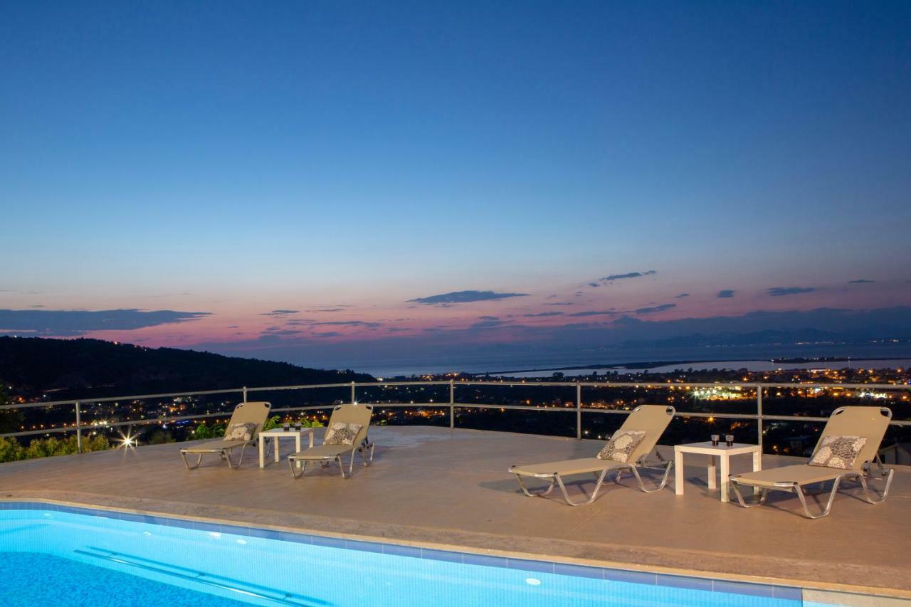Silencio Villas Lefkáda エクステリア 写真